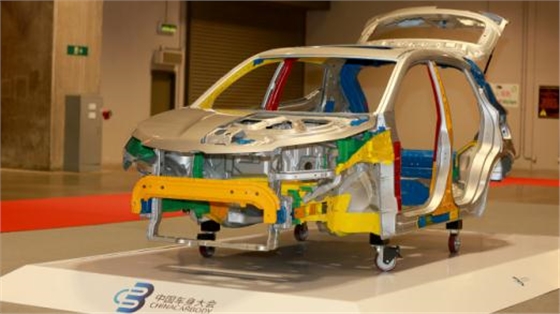 Weei-fypikwu0288462.jpg Weei-fypikwu0288462.jpg